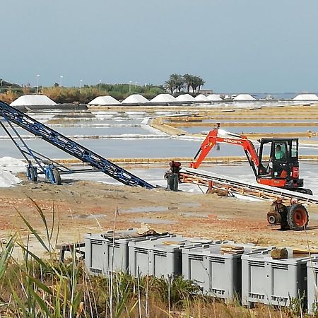 Casa Vacanze Mirabile Marsala Bagian luar foto