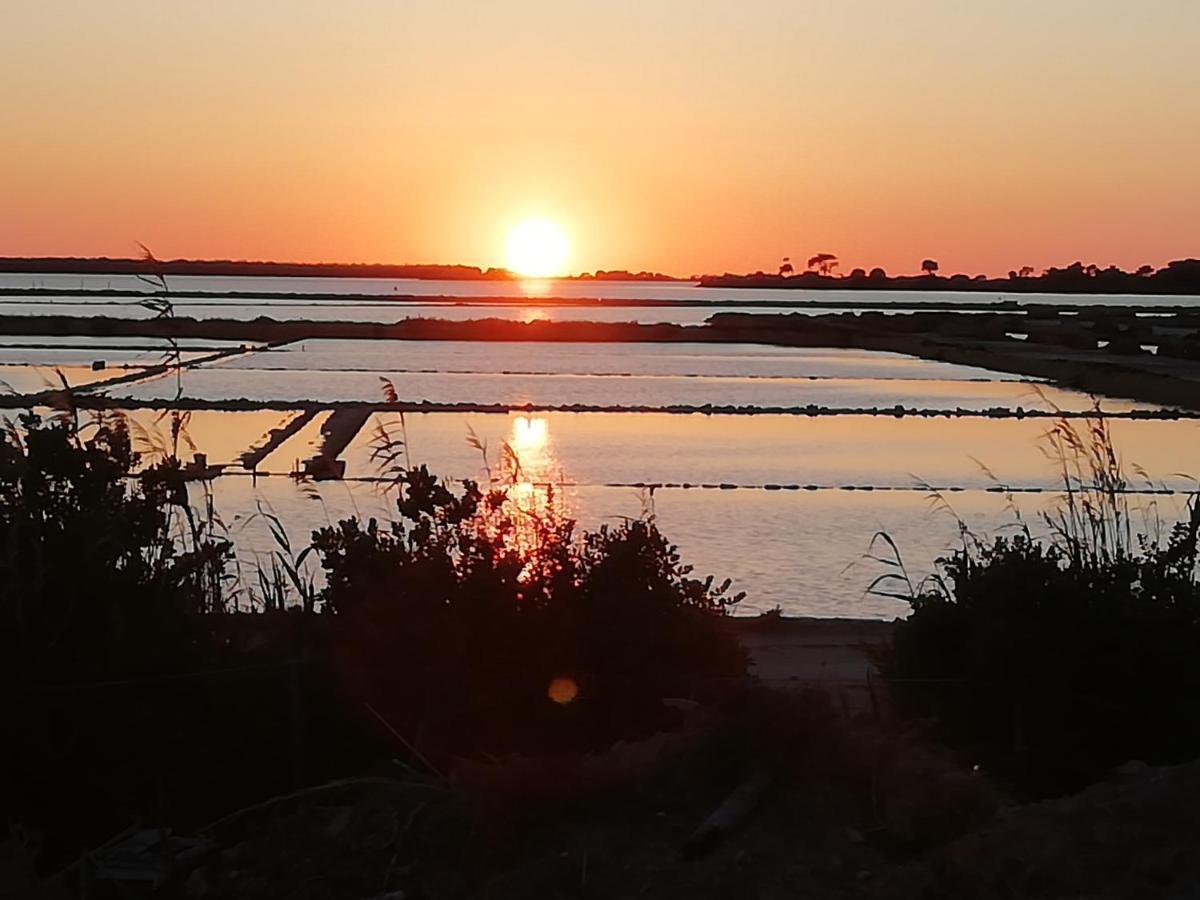 Casa Vacanze Mirabile Marsala Bagian luar foto