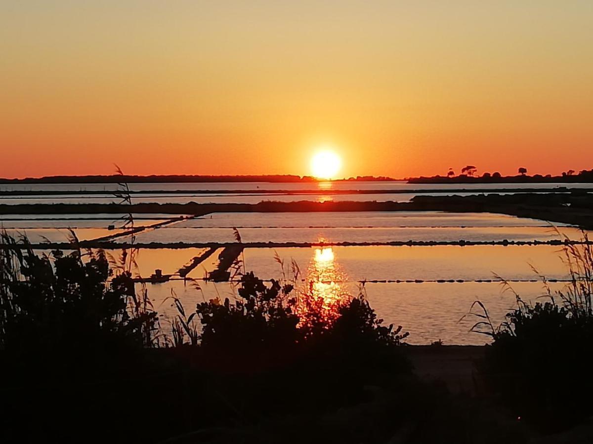 Casa Vacanze Mirabile Marsala Bagian luar foto