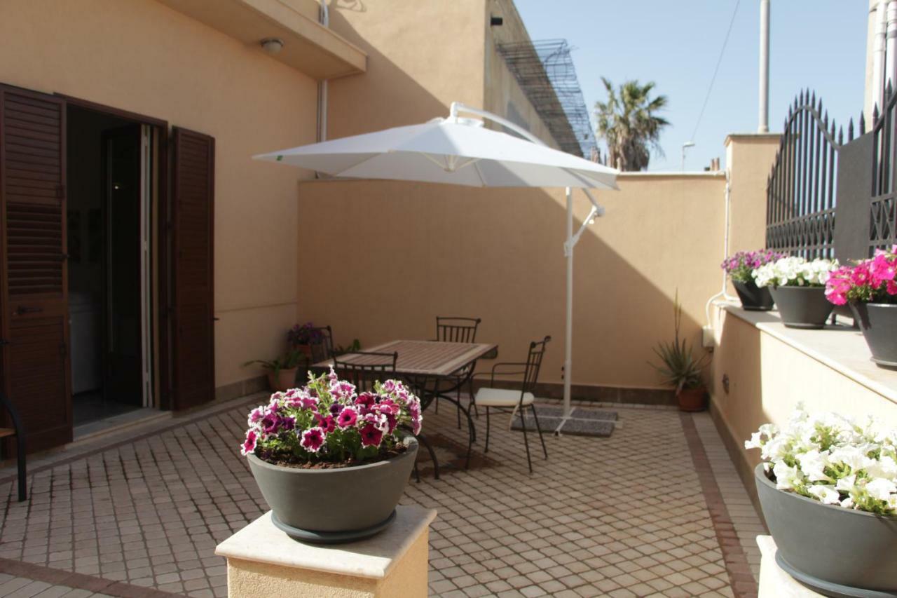 Casa Vacanze Mirabile Marsala Bagian luar foto