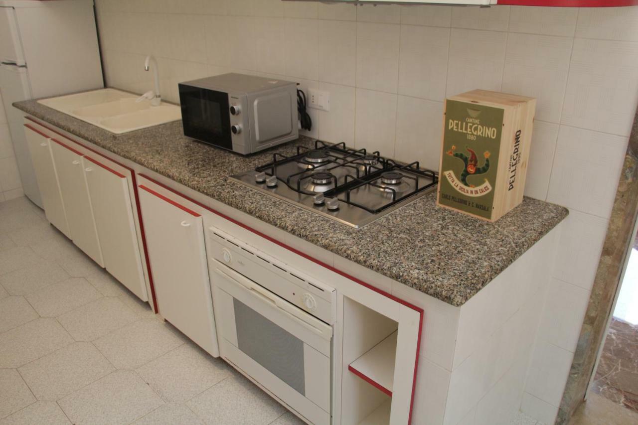 Casa Vacanze Mirabile Marsala Bagian luar foto
